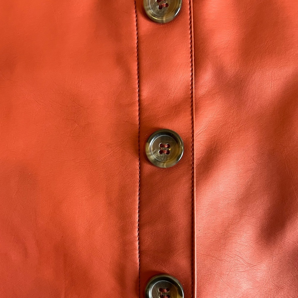 NWOT Forever 21 Button-Front Mini Skirt - Picture 2 of 7